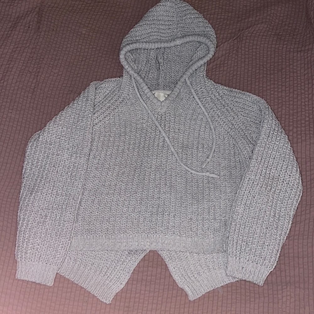 grey sweater